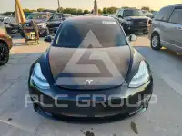 2018 Tesla Model 3 фото