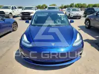 2018 Tesla Model 3 фото