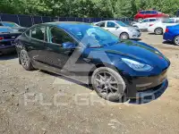 2018 Tesla Model 3 фото