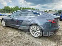 2018 Tesla Model 3 photo