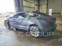 2018 Tesla Model 3 фото