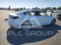 2018 Tesla Model 3 фото