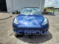 2018 Tesla Model 3 фото