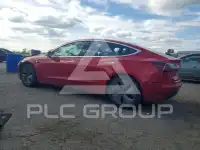 2018 Tesla Model 3 фото