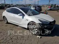 2018 Tesla Model 3 фото