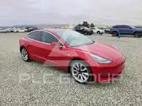2018 Tesla Model 3 фото
