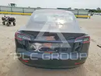 2018 Tesla Model 3 фото