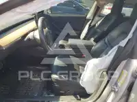 2018 Tesla Model 3 photo