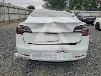 2018 Tesla Model 3 фото