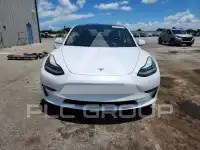 2018 Tesla Model 3 photo