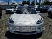2018 Tesla Model 3 фото