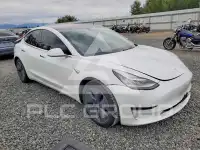 2018 Tesla Model 3 фото