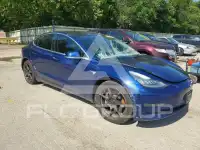 2018 Tesla Model 3 фото