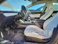 2018 Tesla Model 3 фото