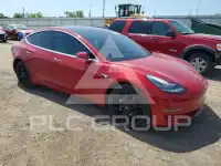2018 Tesla Model 3 фото