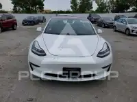 2018 Tesla Model 3 photo