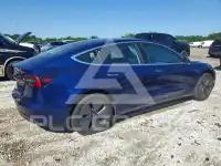 2018 Tesla Model 3 photo