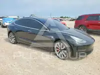 2018 Tesla Model 3 фото
