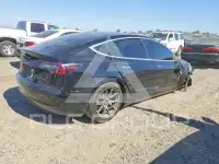 2018 Tesla Model 3 photo
