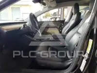 2018 Tesla Model 3 фото