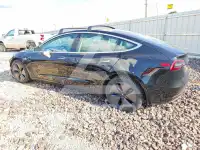 2018 Tesla Model 3 фото