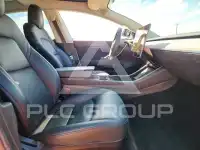 2018 Tesla Model 3 фото