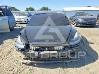 2018 Tesla Model 3 photo