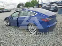 2018 Tesla Model 3 фото