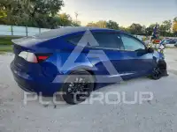 2018 Tesla Model 3 photo