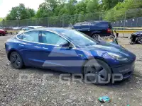 2018 Tesla Model 3 фото