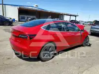 2018 Tesla Model 3 photo