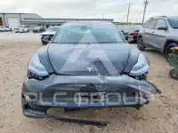 2018 Tesla Model 3 photo