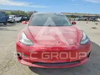 2018 Tesla Model 3 фото