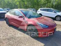 2018 Tesla Model 3 фото