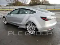 2018 Tesla Model 3 photo