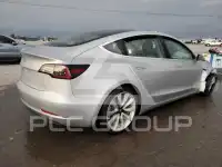 2018 Tesla Model 3 photo