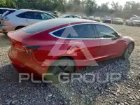 2018 Tesla Model 3 фото