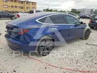 2018 Tesla Model 3 photo