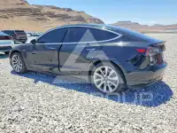 2018 Tesla Model 3 photo
