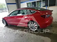 2018 Tesla Model 3 фото