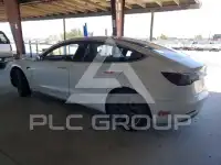 2018 Tesla Model 3 фото