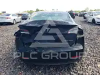 2018 Tesla Model 3 фото