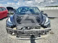 2018 Tesla Model 3 фото