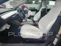 2018 Tesla Model 3 photo