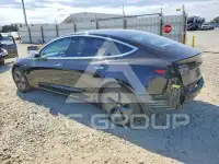 2018 Tesla Model 3 фото