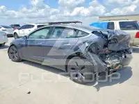 2018 Tesla Model 3 photo