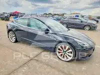 2018 Tesla Model 3 фото