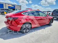 2018 Tesla Model 3 photo