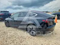 2018 Tesla Model 3 photo