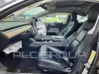 2018 Tesla Model 3 фото